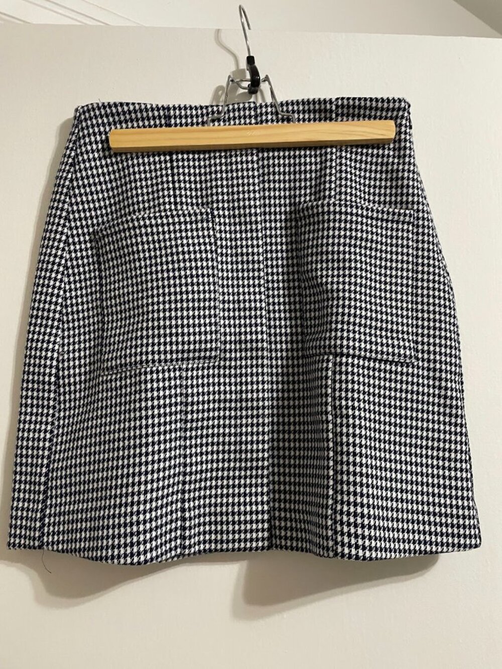 Mango mini skirt